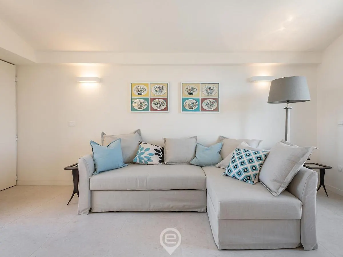 Panoramic Seaview Apartment Su Forti