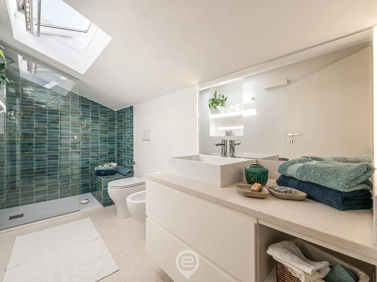 Panoramic Seaview Apartment Su Forti