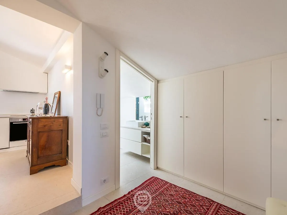 Panoramic Seaview Apartment Su Forti